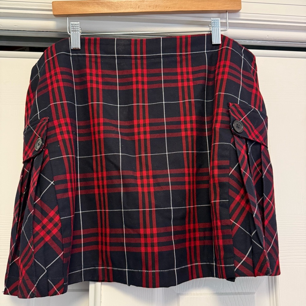 SOLD
' End Red and Black Plaid Skirt